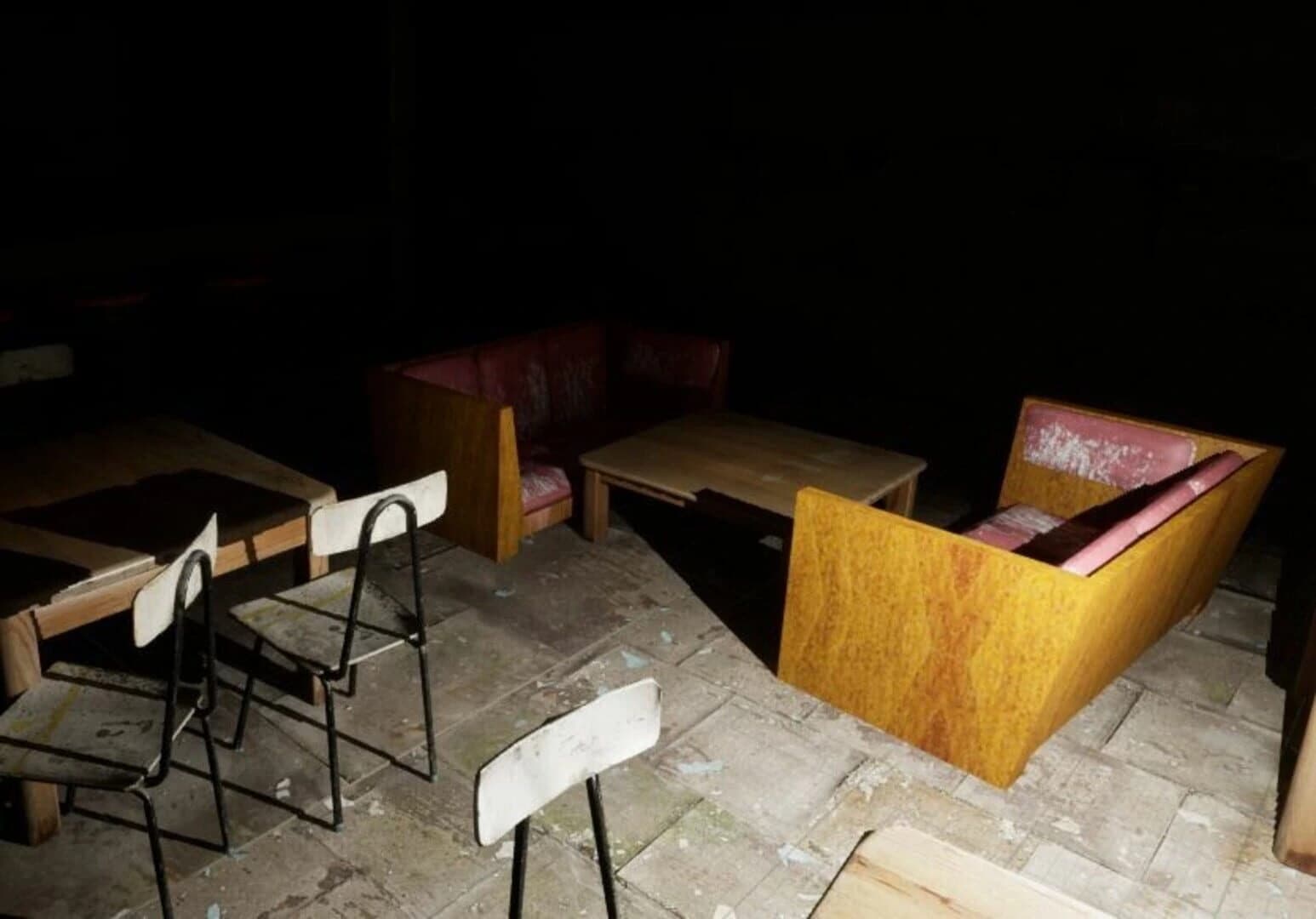 Abandoned Drive-in screenshot 2