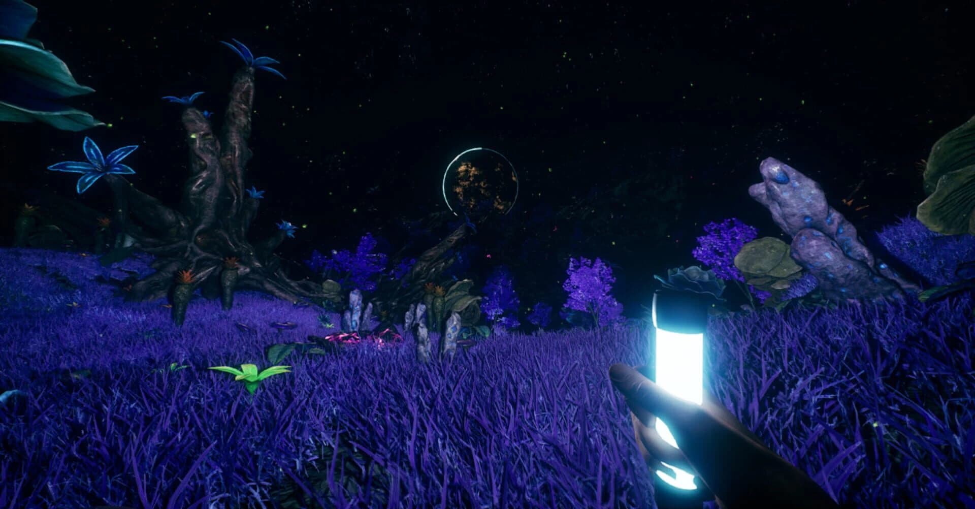 Alight: Lunar Survival screenshot 2