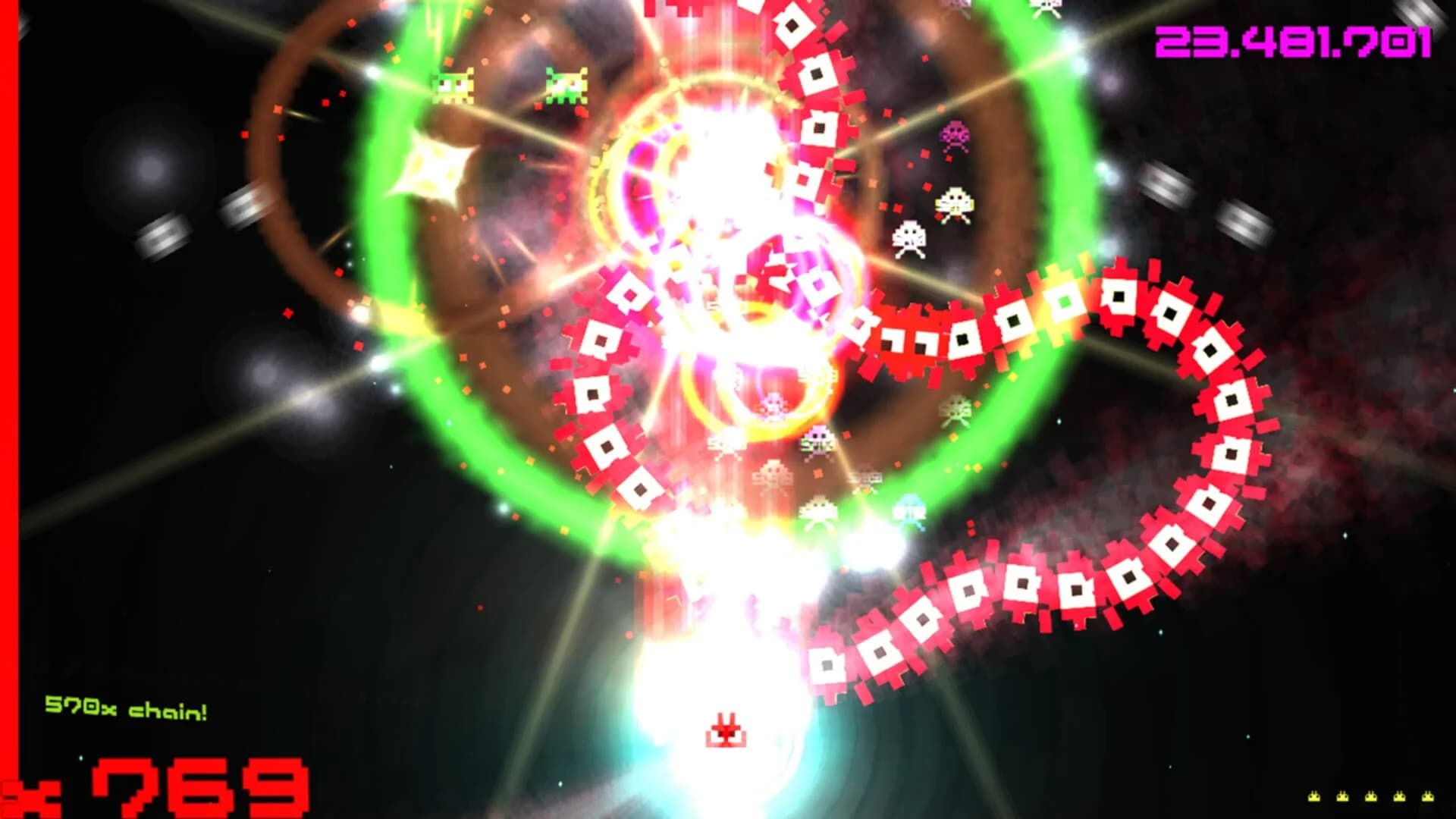 Hyperspace Invaders II: Pixel Edition screenshot 1