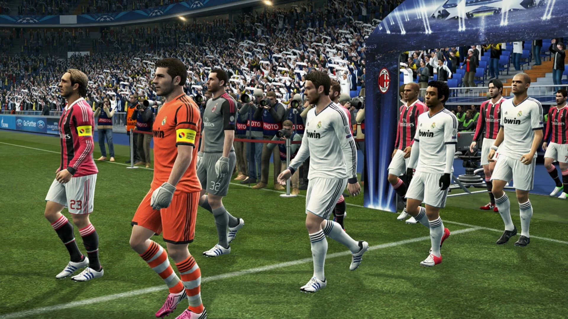 Pro Evolution Soccer 2013 screenshot 2