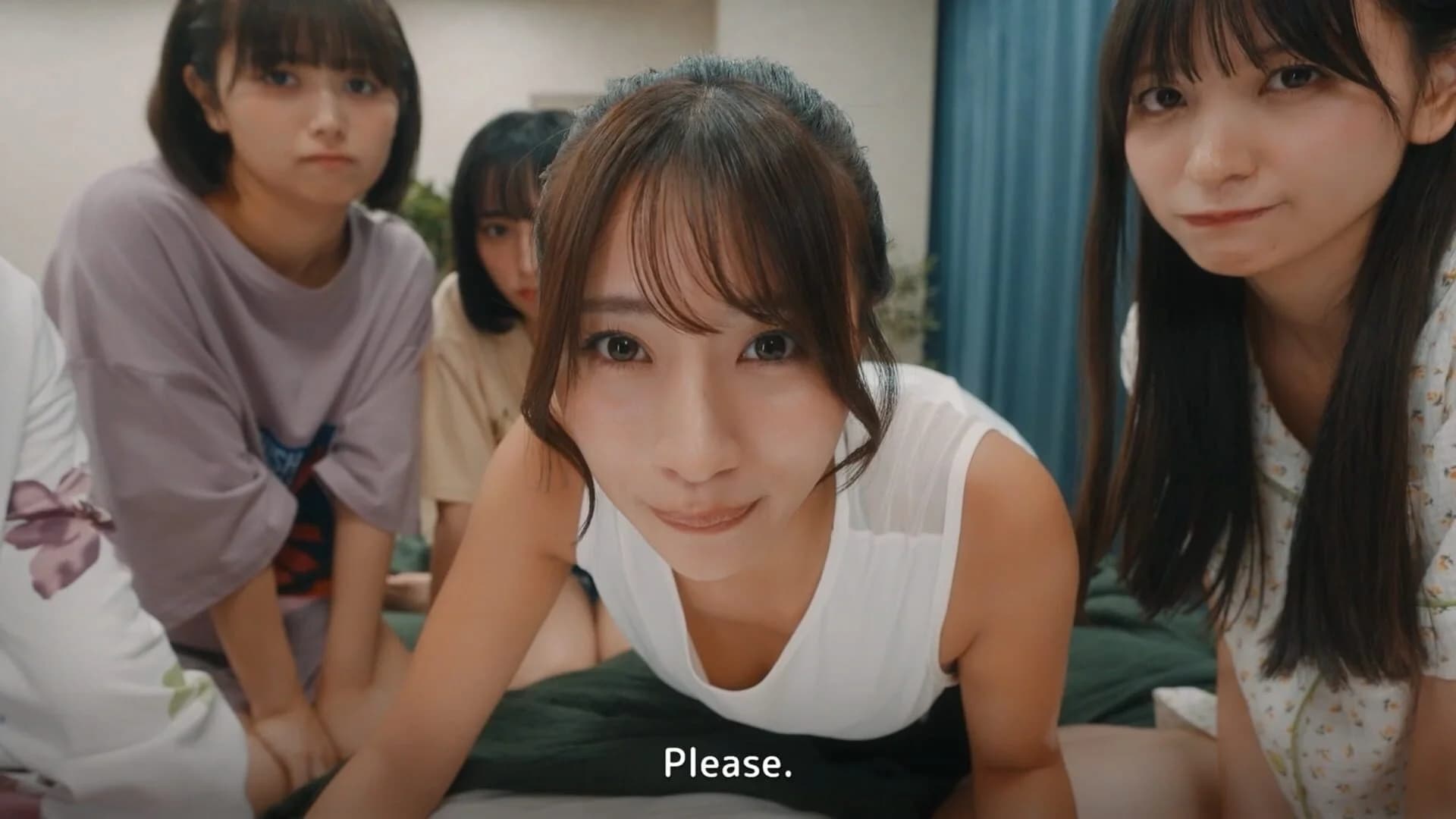 Roommates, Romance, and Ringing Hearts screenshot 2