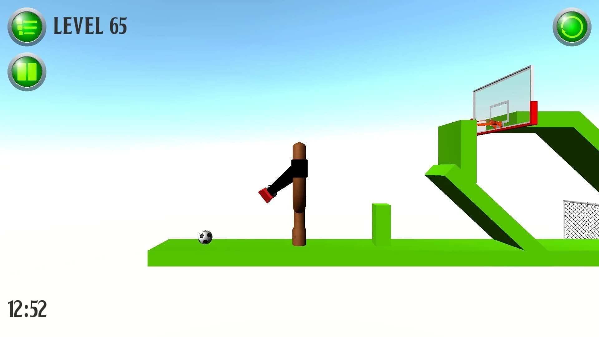 Score a goal (Physical football) screenshot 3