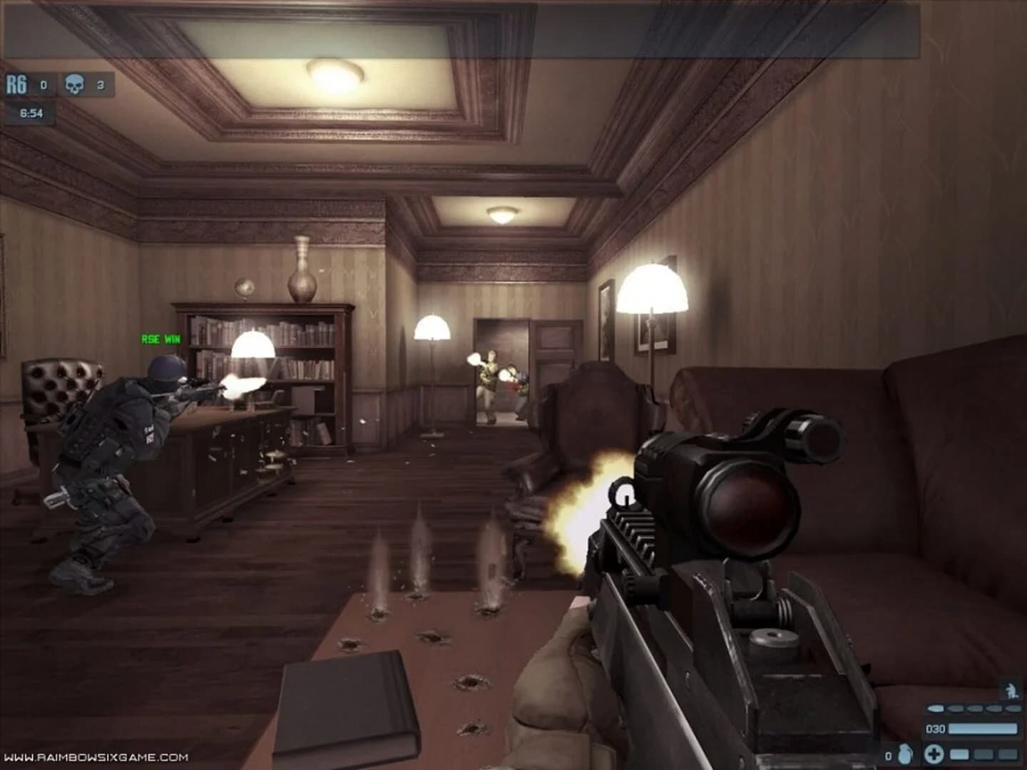 Tom Clancy's Rainbow Six: Lockdown screenshot 1