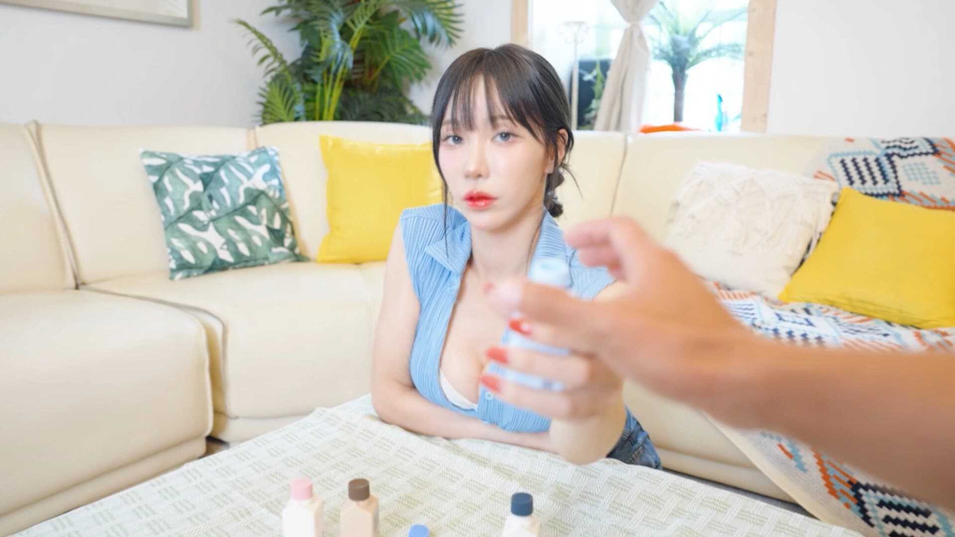 Too Hot to Be True screenshot 6